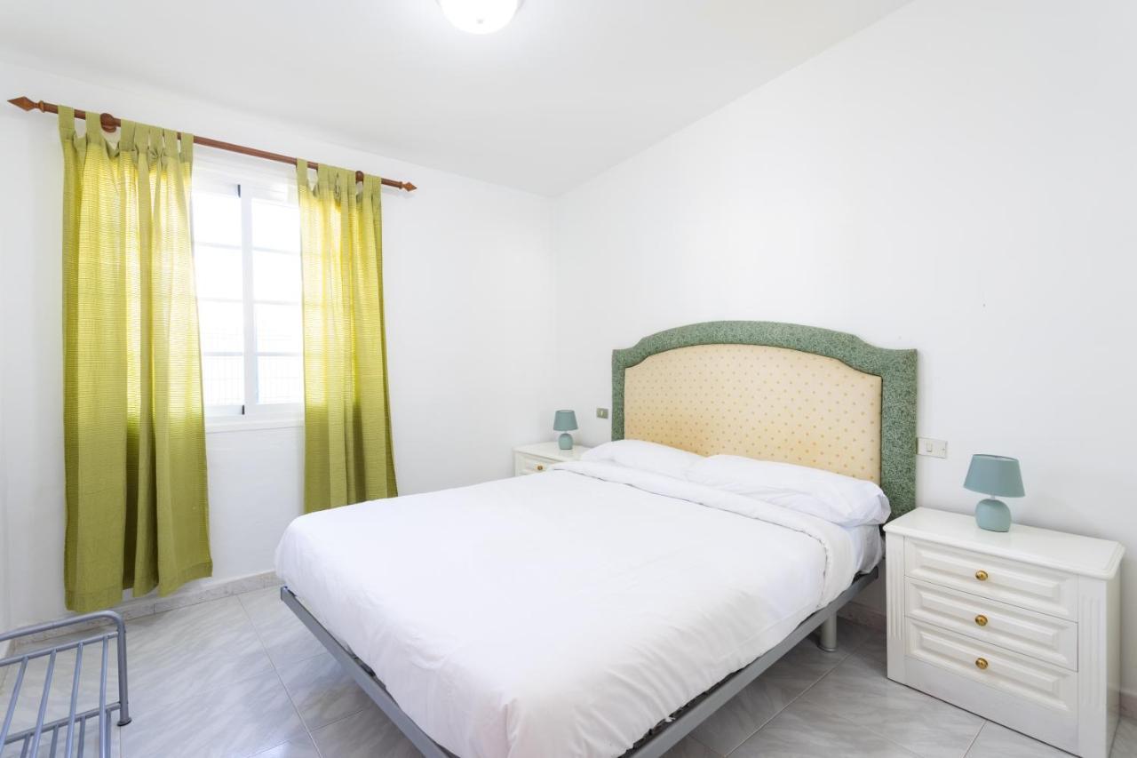 Live Playa Chica Abades Apartment Abades  Exterior photo